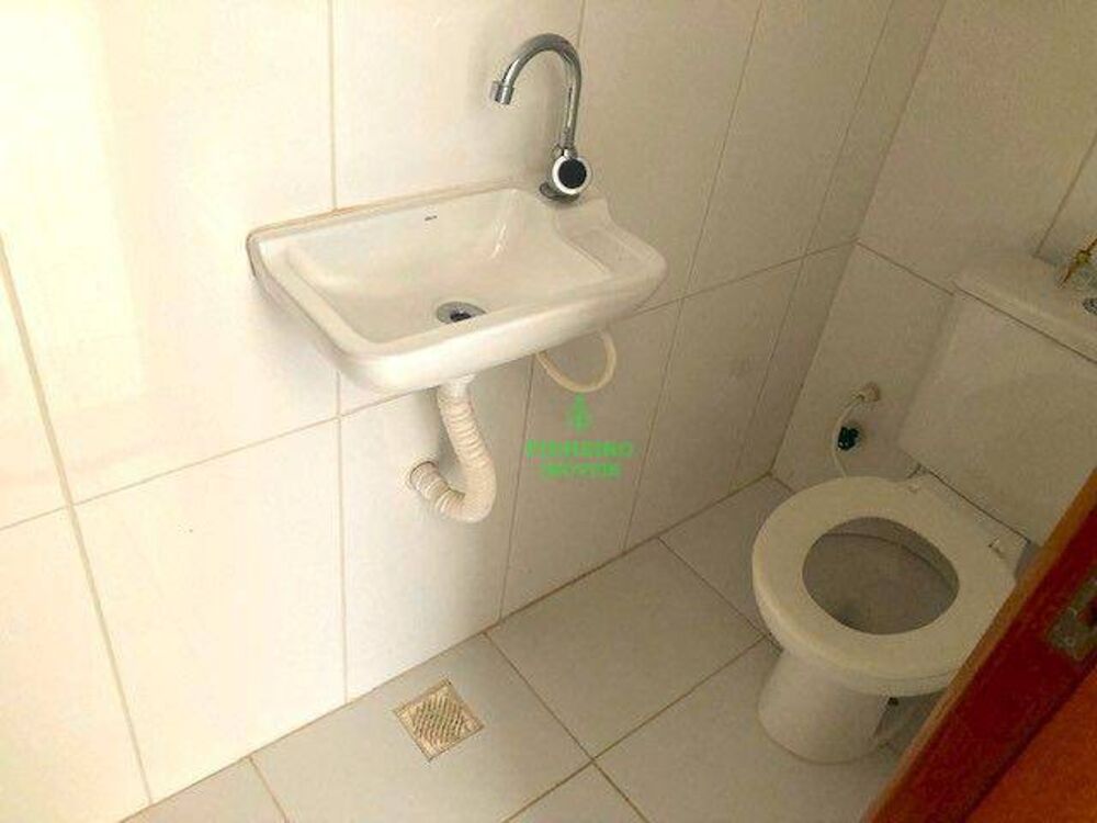 Casa para alugar com 3 quartos, 101m² - Foto 9