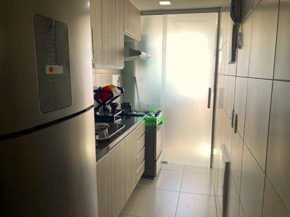 Apartamento à venda com 3 quartos, 105m² - Foto 4