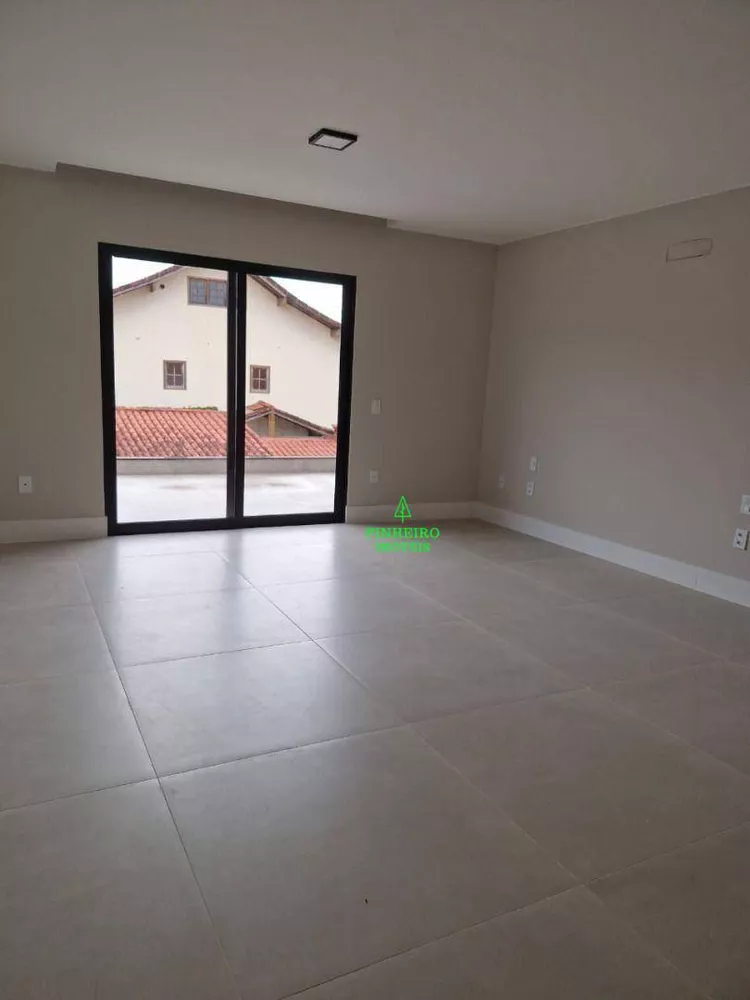 Casa, 4 quartos, 263 m² - Foto 7