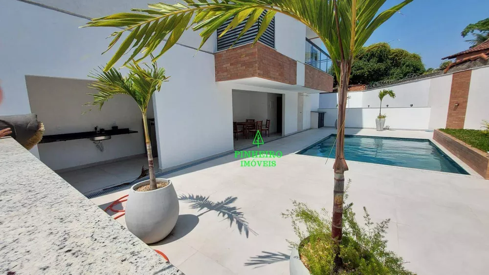 Cobertura, 2 quartos, 174 m² - Foto 1