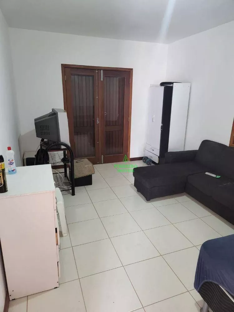Casa, 3 quartos, 274 m² - Foto 8