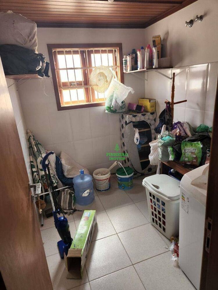 Casa, 3 quartos, 274 m² - Foto 15