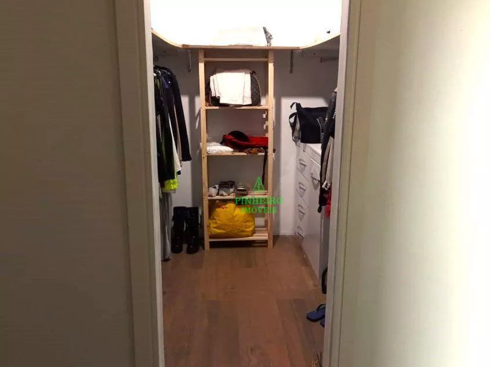 Casa, 3 quartos, 226 m² - Foto 14