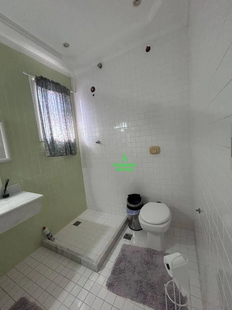 Casa, 3 quartos, 218 m² - Foto 16