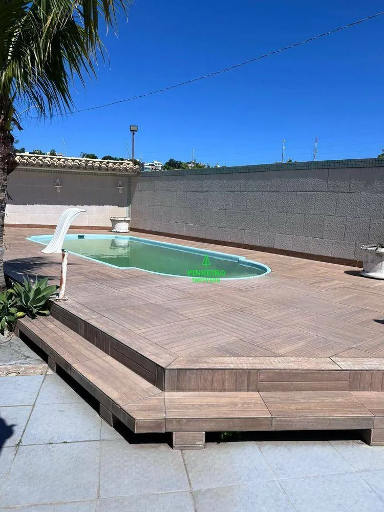 Casa, 3 quartos, 218 m² - Foto 5