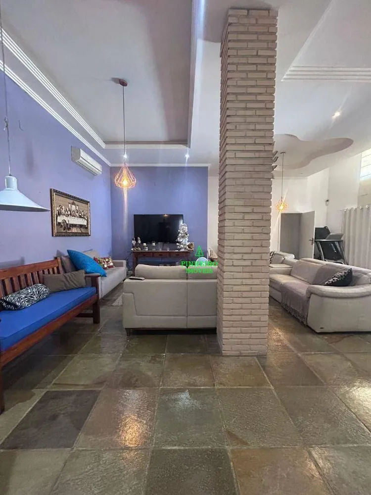Casa, 3 quartos, 218 m² - Foto 23