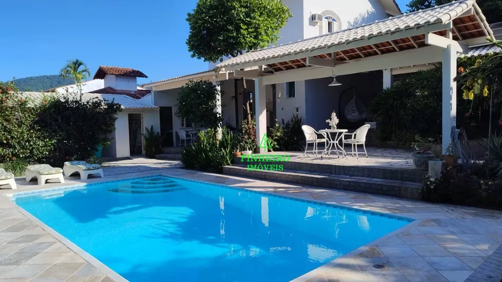 Casa, 3 quartos, 199 m² - Foto 1