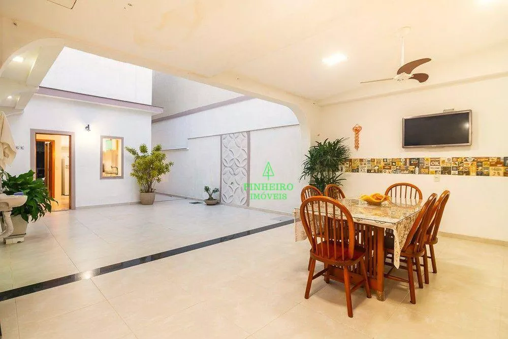 Casa, 3 quartos, 165 m² - Foto 2