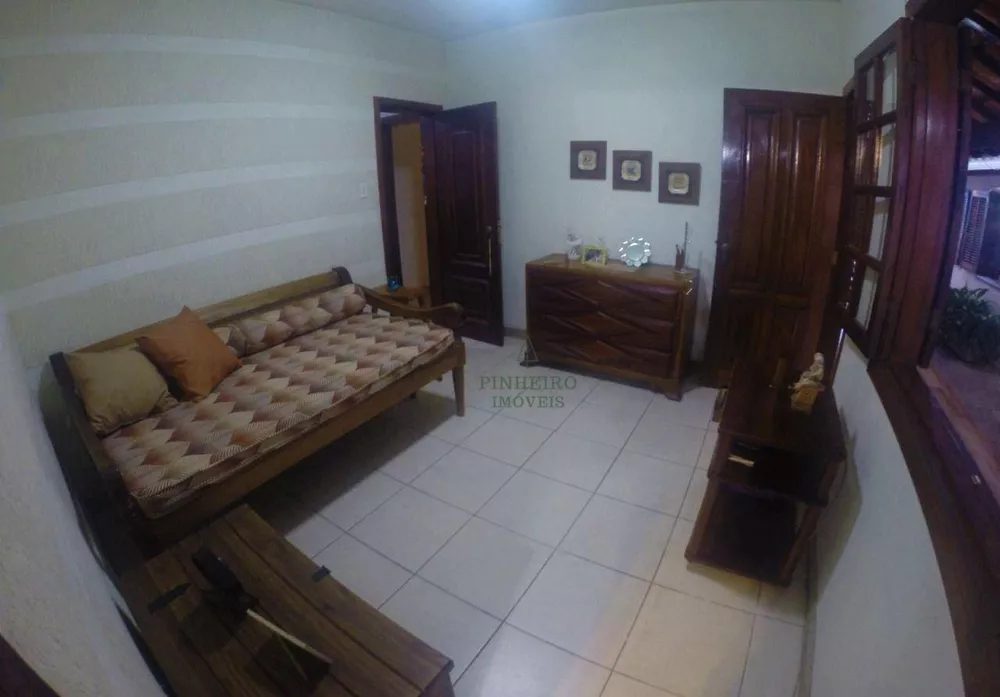 Casa, 4 quartos, 271 m² - Foto 3