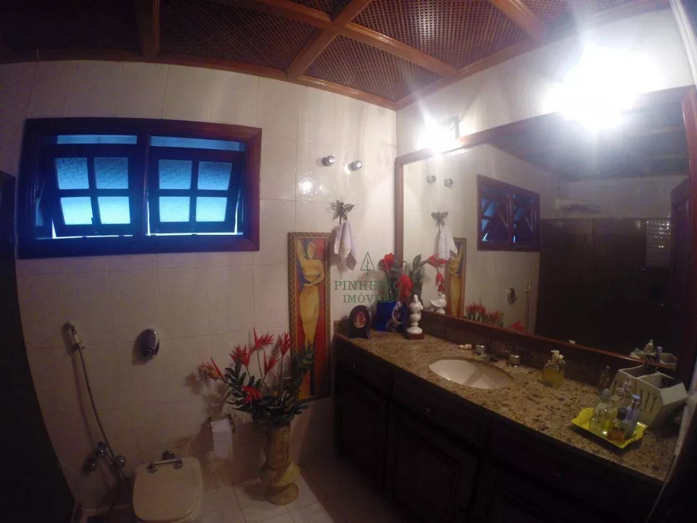 Casa, 4 quartos, 271 m² - Foto 11