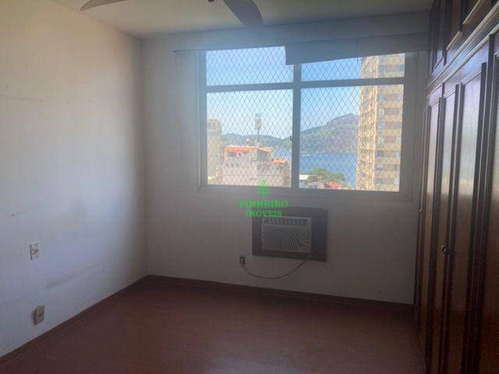 Apartamento, 3 quartos, 183 m² - Foto 2