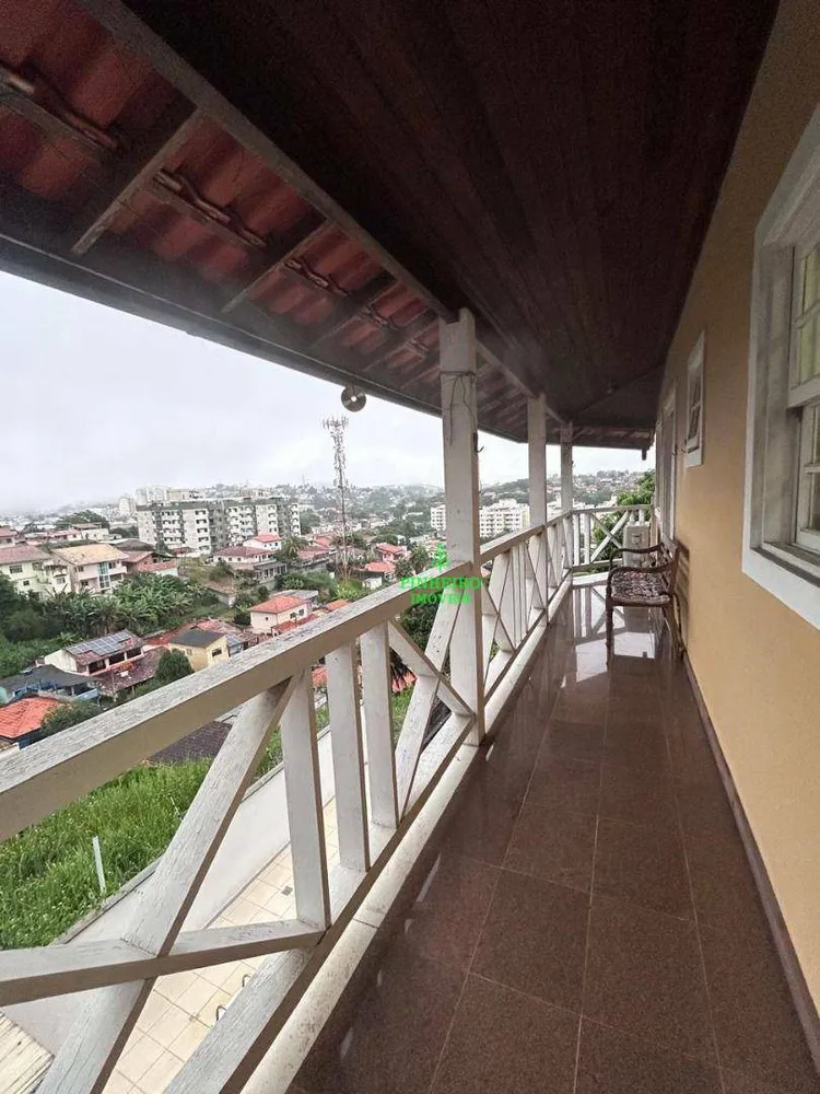 Casa, 3 quartos, 242 m² - Foto 3