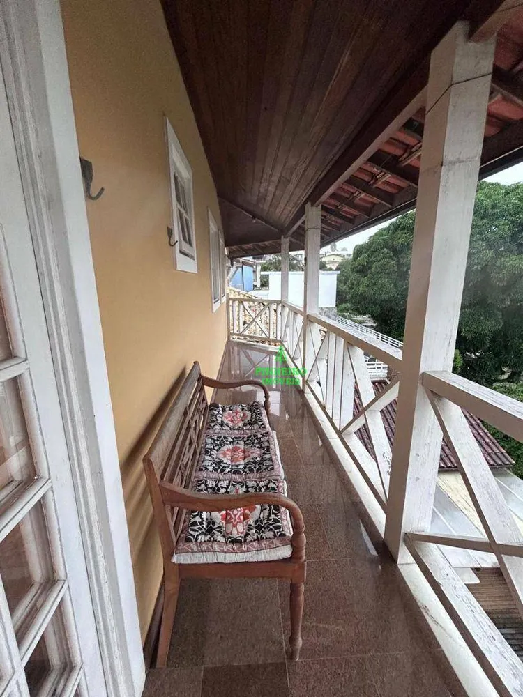 Casa, 3 quartos, 242 m² - Foto 4