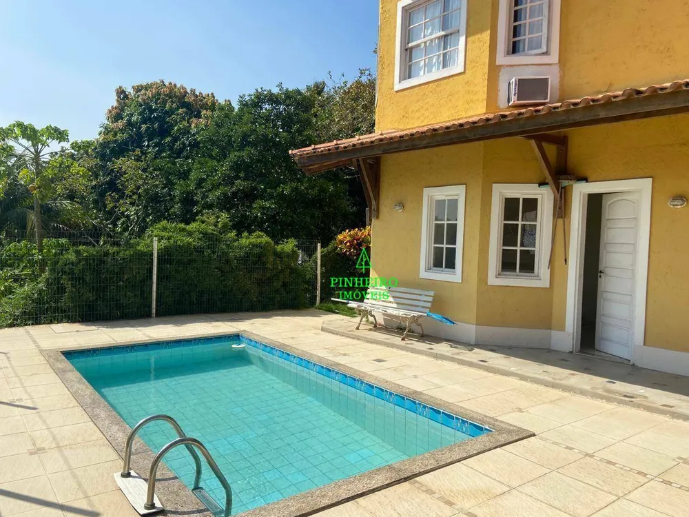 Casa, 3 quartos, 242 m² - Foto 30