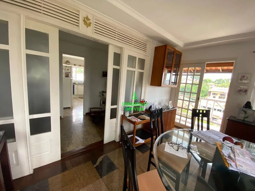 Casa, 3 quartos, 242 m² - Foto 9