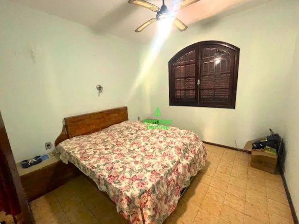 Casa, 4 quartos, 278 m² - Foto 1