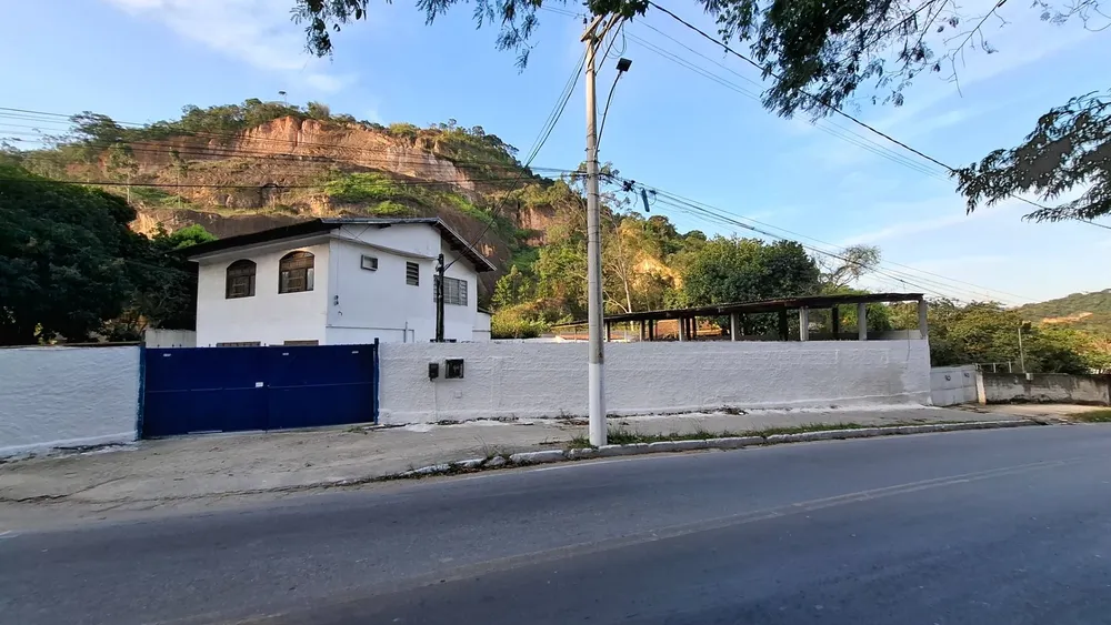 Depósito-Galpão, 810 m² - Foto 1