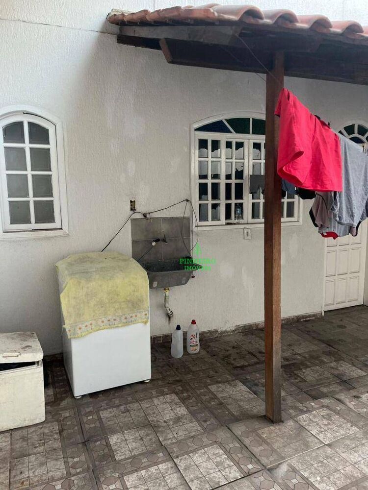 Casa à venda com 2 quartos, 214m² - Foto 10