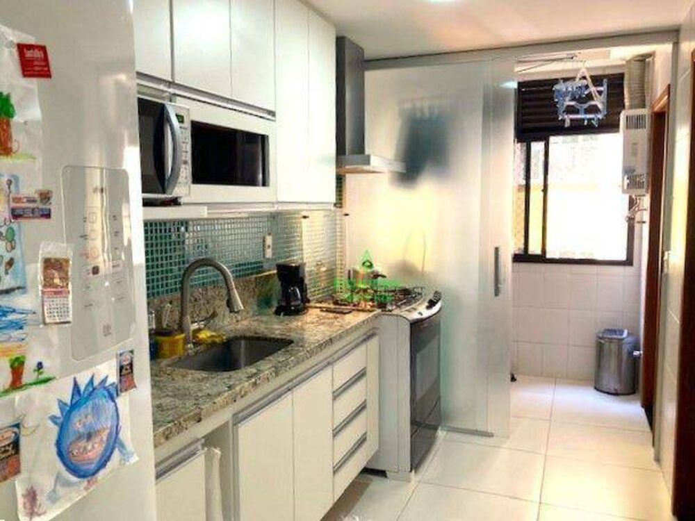 Apartamento à venda com 3 quartos, 115m² - Foto 2