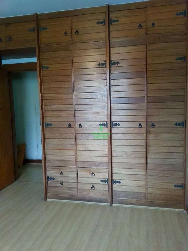 Casa, 4 quartos, 427 m² - Foto 1