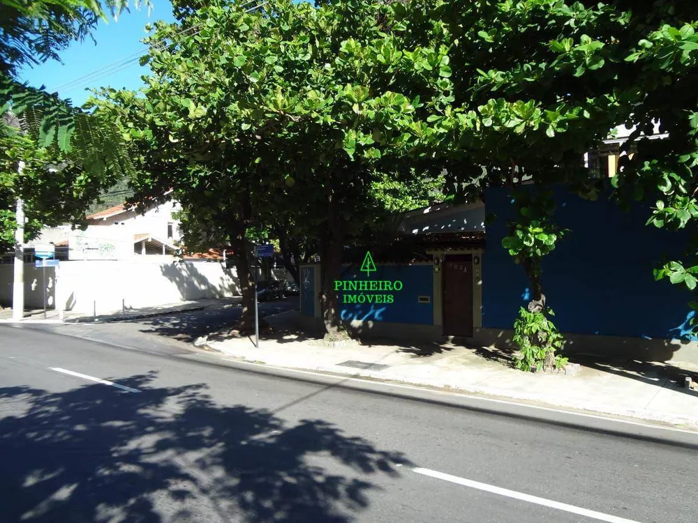 Casa, 5 quartos, 370 m² - Foto 1