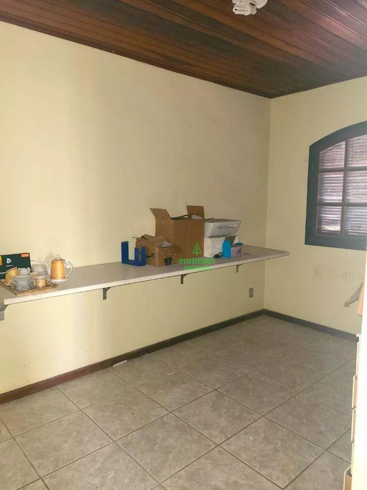 Casa, 4 quartos, 260 m² - Foto 24