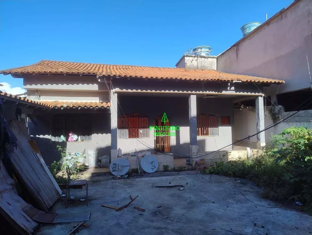 Casa, 3 quartos, 250 m² - Foto 1