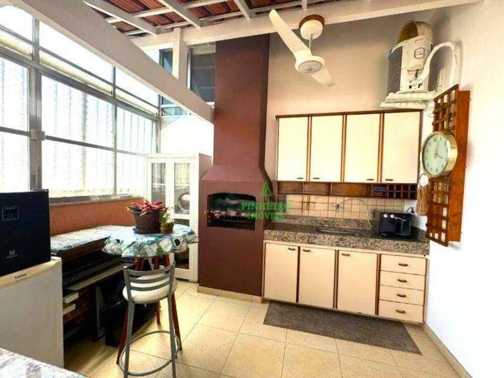 Cobertura à venda com 4 quartos, 214m² - Foto 11