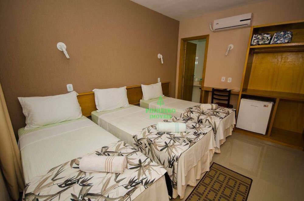 Pousada-Chalé à venda com 21 quartos, 2800m² - Foto 9