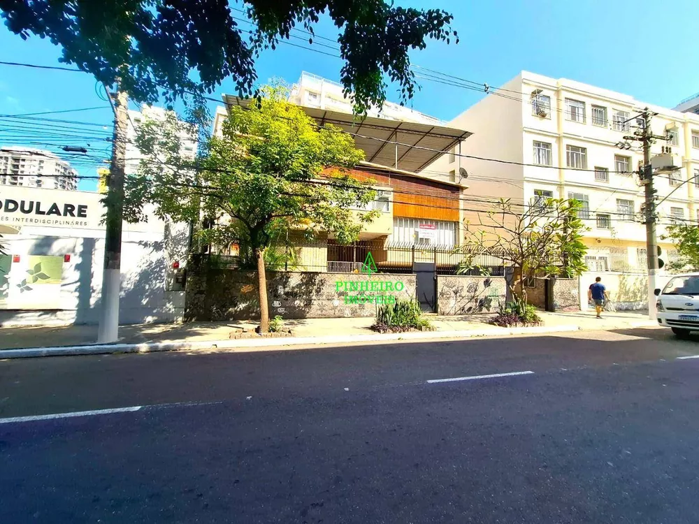 Casa, 4 quartos, 281 m² - Foto 2