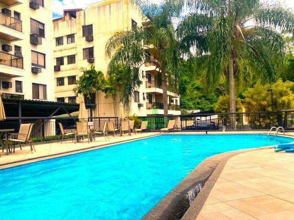 Apartamento à venda com 3 quartos, 120m² - Foto 1