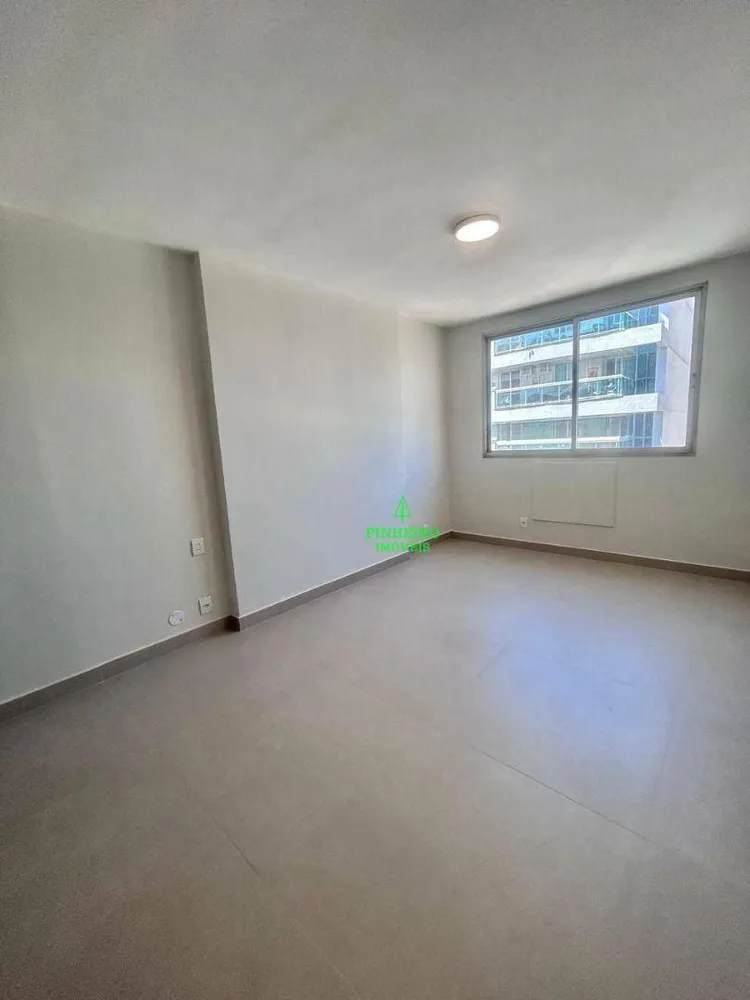 Apartamento, 3 quartos, 130 m² - Foto 13