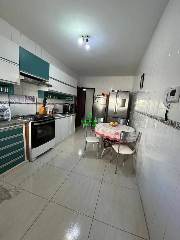 Casa, 4 quartos, 241 m² - Foto 16