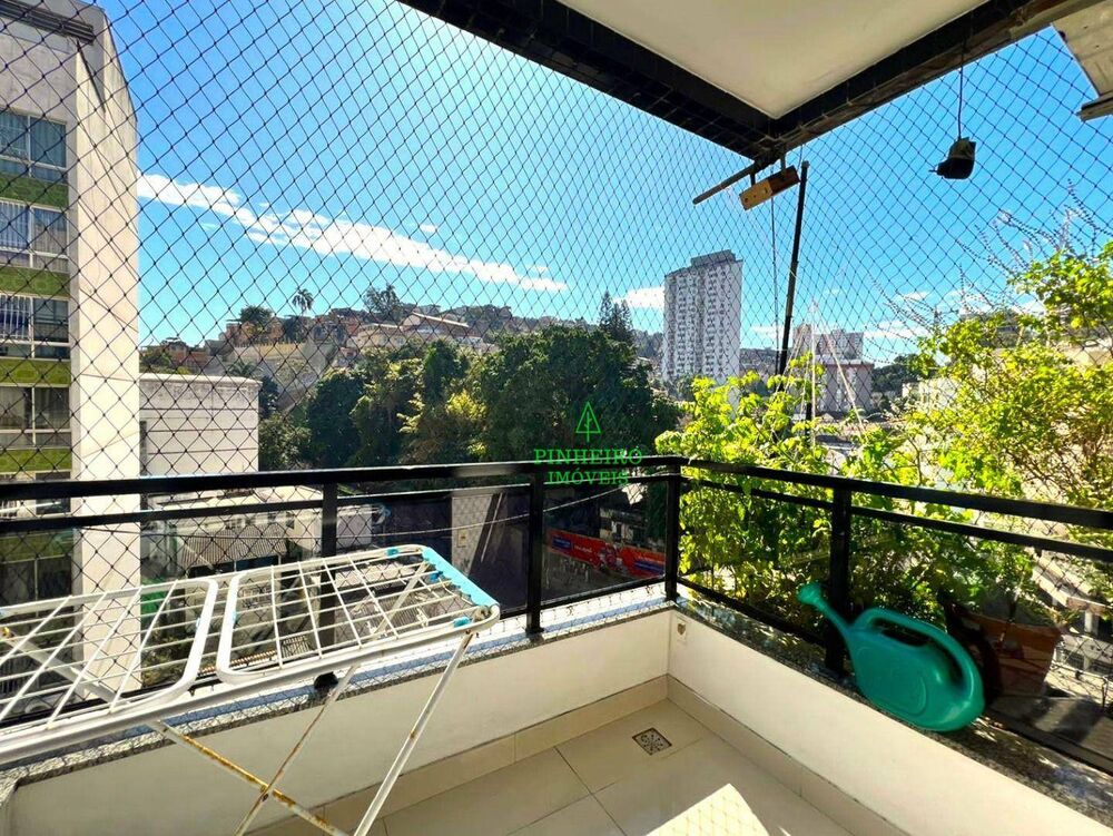 Apartamento à venda com 3 quartos, 110m² - Foto 10