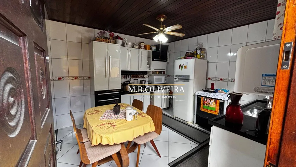 Casa, 3 quartos, 240 m² - Foto 2