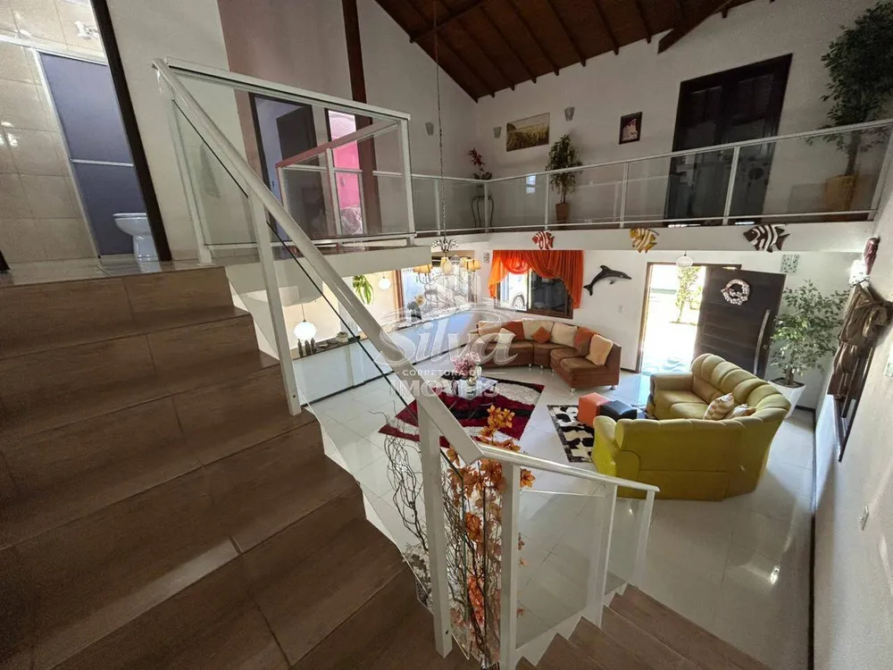 Casa, 3 quartos, 205 m² - Foto 4