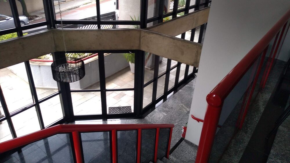 Cobertura à venda com 4 quartos, 200m² - Foto 8