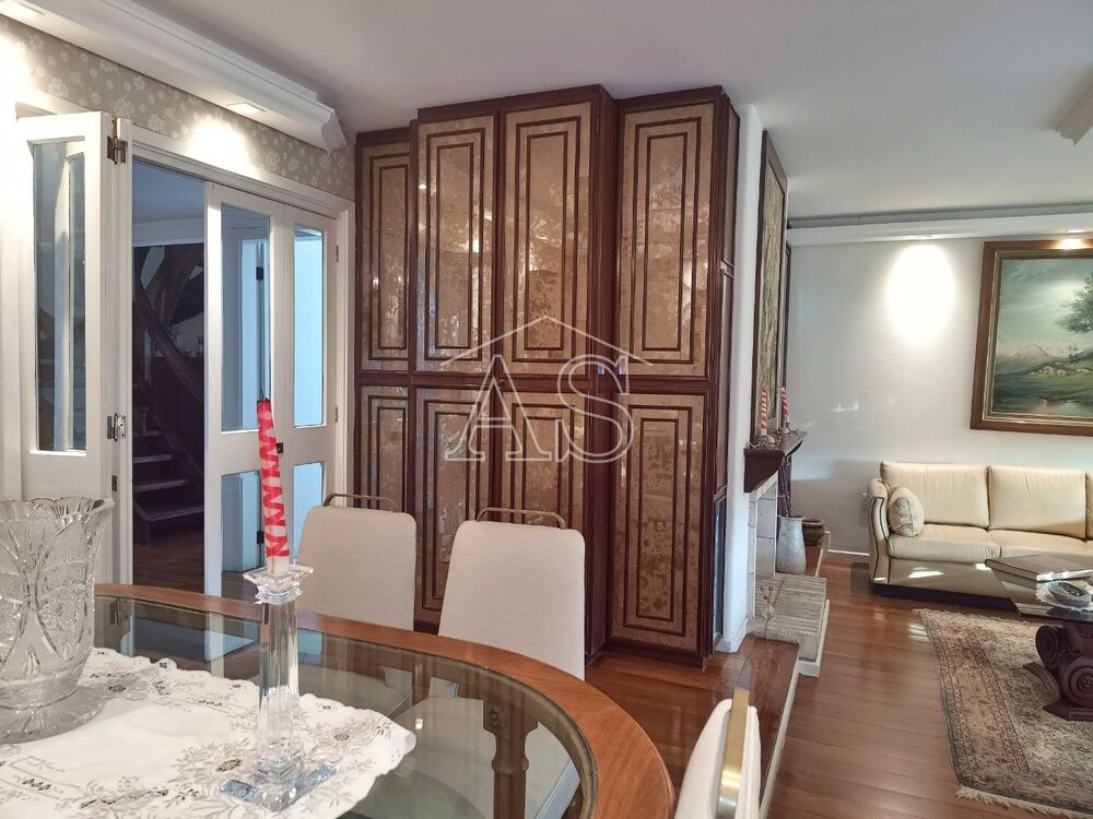 Cobertura à venda com 4 quartos, 300m² - Foto 5