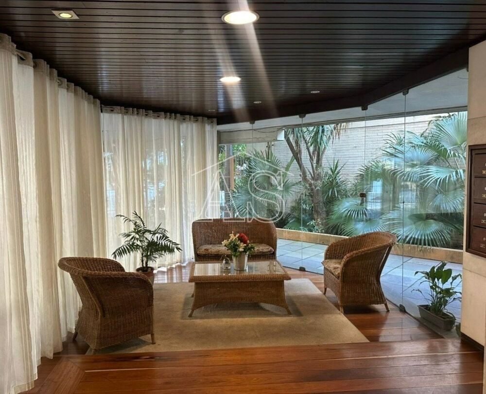 Cobertura à venda com 4 quartos, 300m² - Foto 16