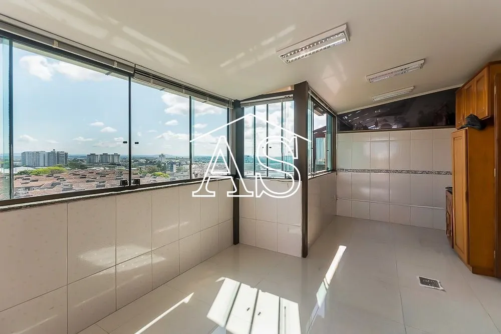 Cobertura, 3 quartos, 247 m² - Foto 2
