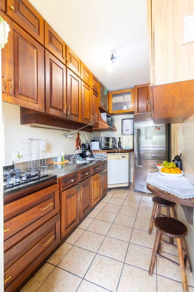 Apartamento à venda com 3 quartos, 130m² - Foto 4