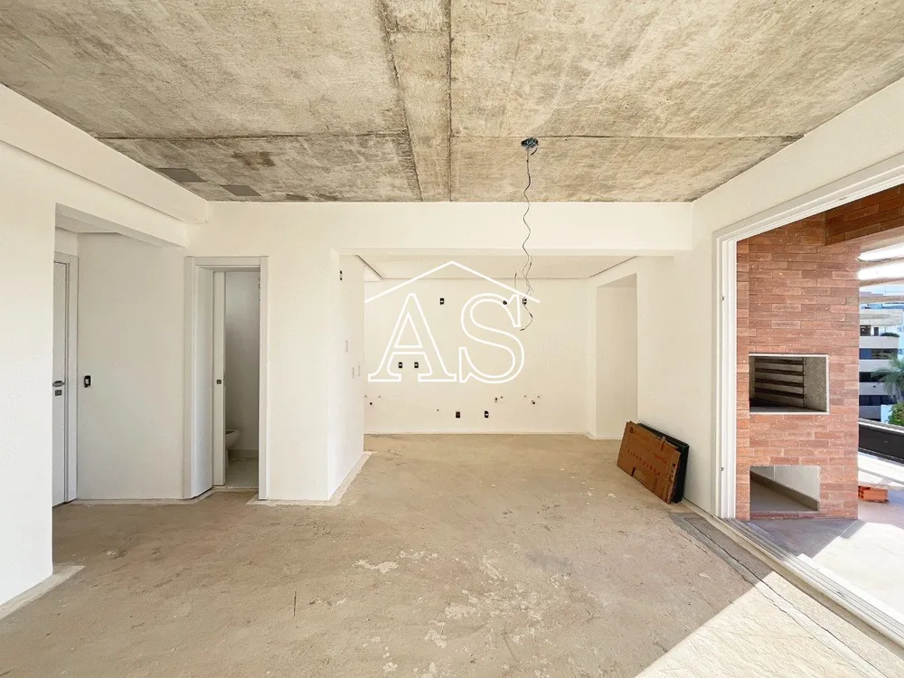 Cobertura, 3 quartos, 194 m² - Foto 2
