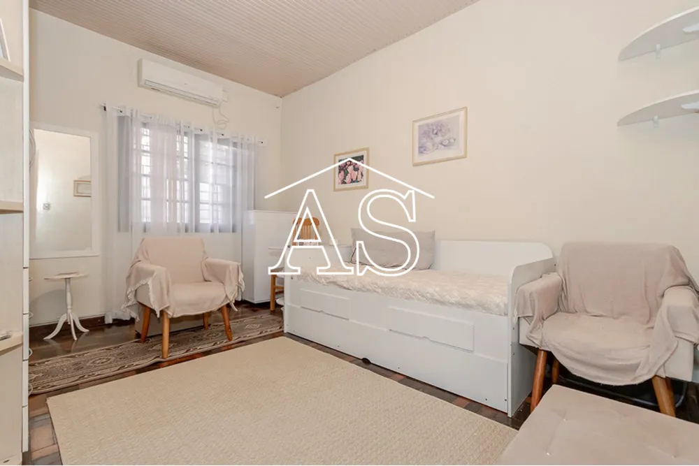 Casa, 4 quartos, 290 m² - Foto 1