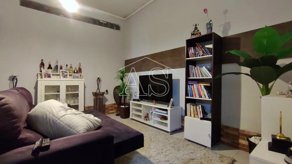 Casa, 2 quartos, 219 m² - Foto 1