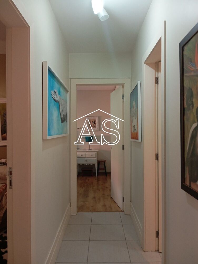 Apartamento à venda com 2 quartos, 70m² - Foto 4