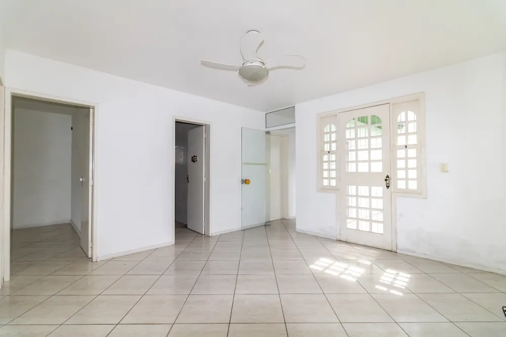 Casa, 5 quartos, 230 m² - Foto 6