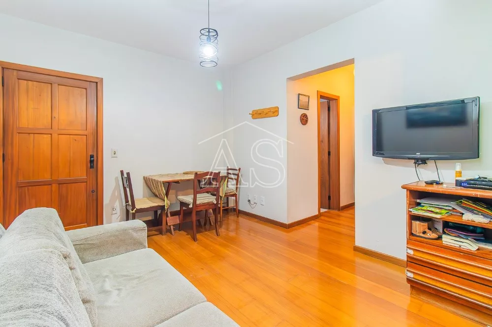 Apartamento à venda com 2 quartos, 61m² - Foto 2