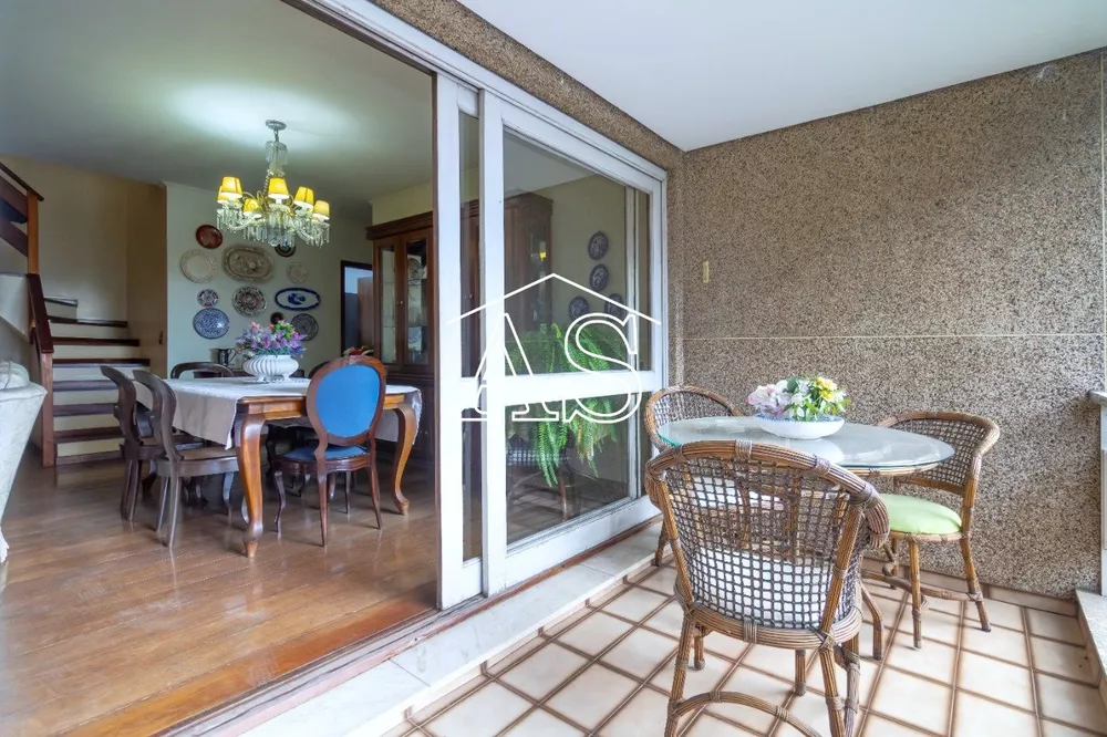 Cobertura, 3 quartos, 296 m² - Foto 1
