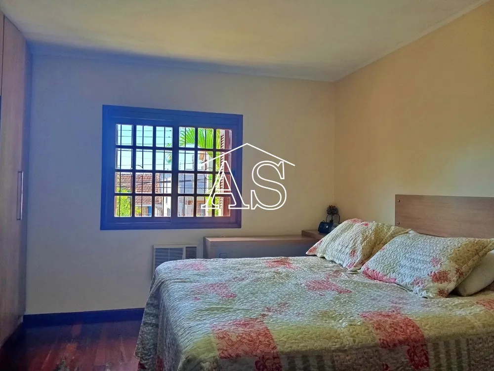 Casa, 3 quartos, 207 m² - Foto 13