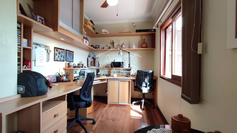 Casa, 3 quartos, 274 m² - Foto 9